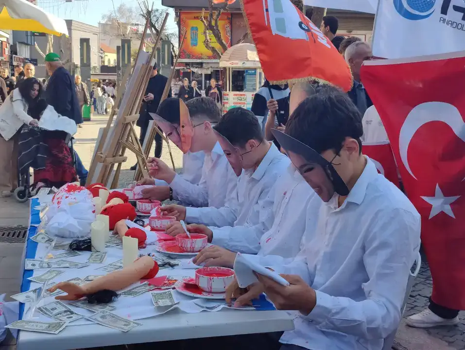 Antalya’dan Epstein Tepkisi: 'Küresel Çürümenin Göstergesi' 4